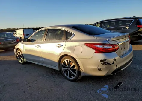 2016 Nissan Altima 2.5 z USA, uszkodzony, nr VIN 1N4AL3AP0GC233383